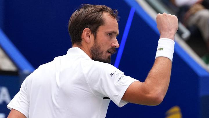 Tennis - U.S. Open - Flushing Meadows, New York, United States - September 6, 2026 Russia's Daniil Medvedev reacts during his round of 16 match against Frances Tiafoe of the U.S. IMAGN IMAGES via Reuters/Jerry Lai
