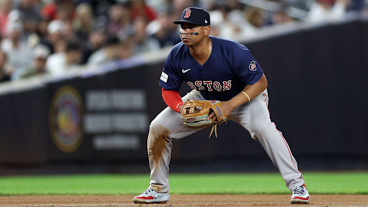 Boston no enviará a Rafael Devers a los Yankees