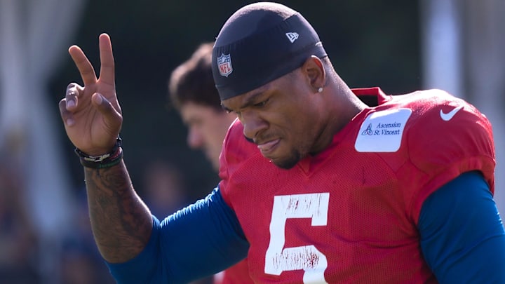 Indianapolis Colts’ quarterback Anthony Richardson (#5) waves to the fans during Colts Camp at Grand Park Sports Campus, Tuesday, July 29, 2025 in Westfield. Indianapolis Colts’ quarterback Anthony Richardson (#5) waves to the fans during Colts Camp at Grand Park Sports Campus, Tuesday, July 29, 2025 in Westfield.
