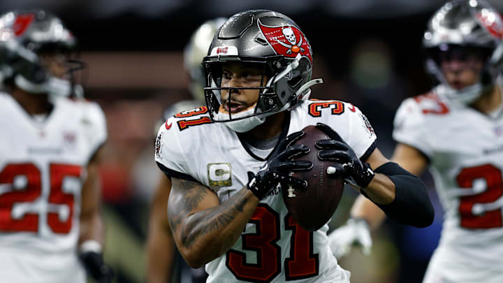 Antoine Winfield Jr. gave a tribute to Mike Evans during the Tampa Bay Buccaneers' blowout win over the Saints in Week 8. Antoine Winfield Jr. gave a tribute to Mike Evans during the Tampa Bay Buccaneers' blowout win over the Saints in Week 8.
