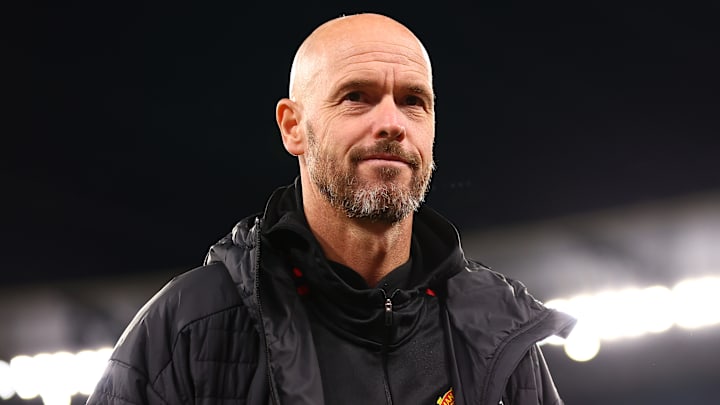 Erik ten Hag diz não saber quando Cristiano Ronaldo se juntará ao elenco do Manchester United. Técnico não está preocupado. Erik ten Hag diz não saber quando Cristiano Ronaldo se juntará ao elenco do Manchester United. Técnico não está preocupado.