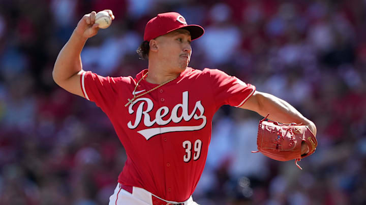 Cincinnati Reds pitcher Julian Aguiar