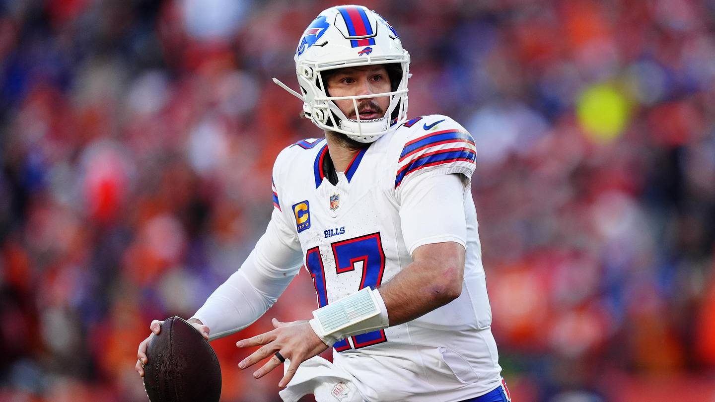Buffalo Bills' Josh Allen Gladly Deals With 'Disney Back' in New Life Chapter