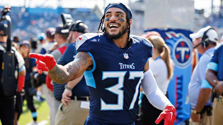 Indianapolis Colts v Tennessee Titans