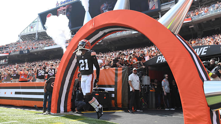 New York Jets v Cleveland Browns