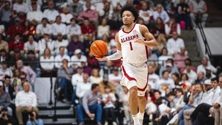 Feb 22, 2025; Tuscaloosa, Alabama, USA; Alabama Crimson Tide guard Mark Sears (1) drives the ball against the Kentucky Wildcats during the first half at Coleman Coliseum. Mandatory Credit: Will McLelland-Imagn Images Feb 22, 2025; Tuscaloosa, Alabama, USA; Alabama Crimson Tide guard Mark Sears (1) drives the ball against the Kentucky Wildcats during the first half at Coleman Coliseum. Mandatory Credit: Will McLelland-Imagn Images
