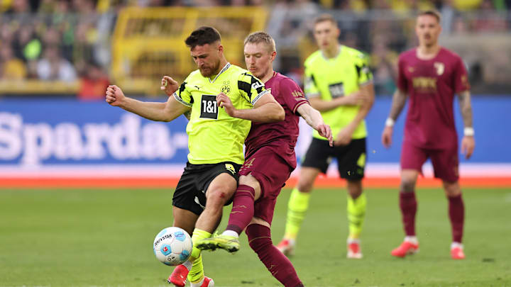 Borussia Dortmund v FC Augsburg - Bundesliga