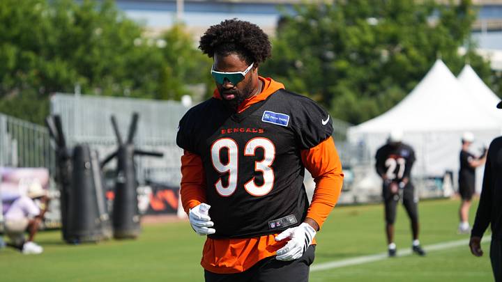 Jonathan Allen (93) during training camp day 3. The Cincinnati Bengals gather for day 3 of Training Camp on Friday July 31, 2026. Jonathan Allen (93) during training camp day 3. The Cincinnati Bengals gather for day 3 of Training Camp on Friday July 31, 2026.