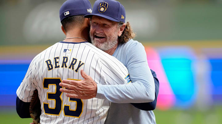 Wild Card Series - New York Mets v Milwaukee Brewers - Game 3