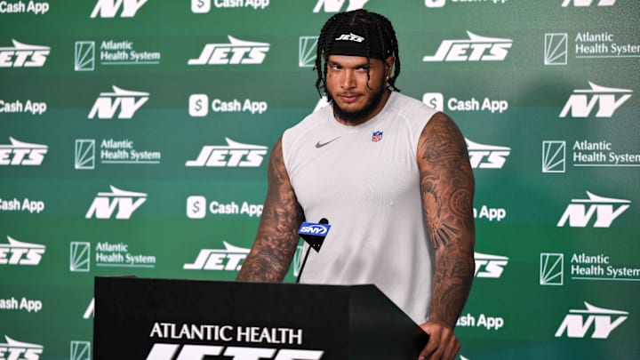 NY Jets defensive end Jermaine Johnson