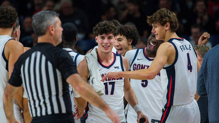 Gonzaga Bulldogs guard Mario Saint-Supery (17). Gonzaga Bulldogs guard Mario Saint-Supery (17).