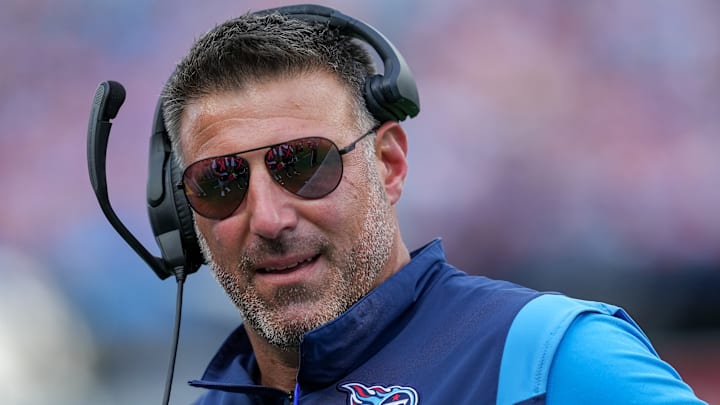 Las Vegas Raiders v Tennessee Titans