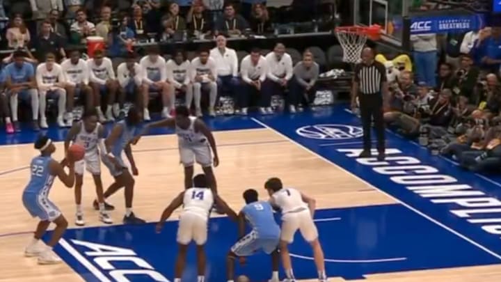 Jae'lyn Withers's lane violation halted North Carolina's comeback. 