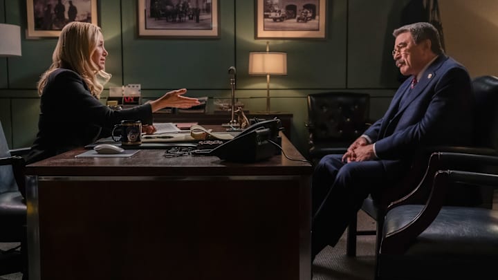 “Bad To Worse” – Frank intervenes when tensions rise between Mayor Chase (Dylan Walsh) and the Fire Commissioner of New York City (Mira Sorvino). Also, Erin is blindsided when Henry agrees to testify for the defense in a case she is prosecuting; Danny and Baez investigate when human remains are discovered in a storage unit; and Eddie and her partner Badillo navigate a complicated arrest when their criminal offender is scheduled to donate his kidney, on BLUE BLOODS, Friday, Nov. 1 (10:00-11:00