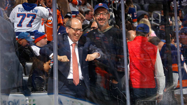 Toronto Maple Leafs v New York Islanders