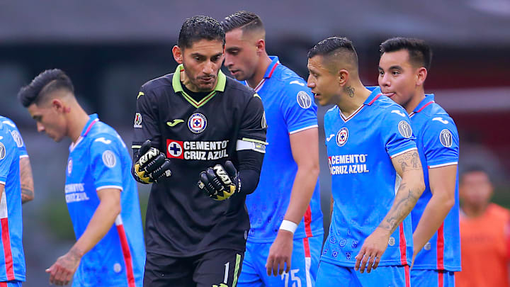 Jugadores de Cruz Azul. Jugadores de Cruz Azul.