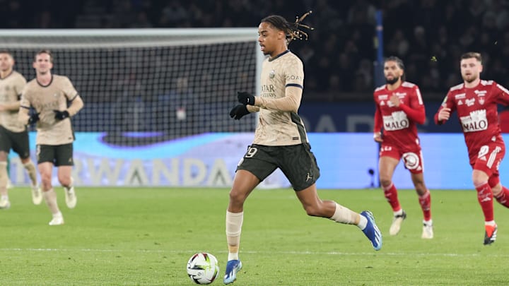 Bradley Barcola sera suspendu face à Strasbourg 