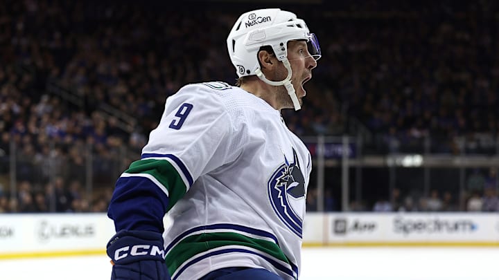 Vancouver Canucks v New York Rangers