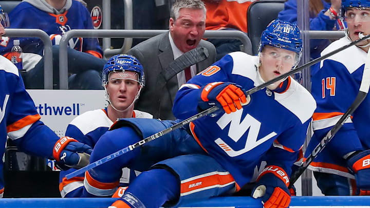 Apr 6, 2024; Elmont, New York, USA; New York Islanders head coach Patrick Roy directs right wing Simon Holmstrom (10) during the second period against the Nashville Predators at UBS Arena. Mandatory Credit: Tom Horak-USA TODAY Sports