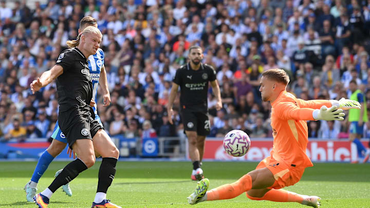 Brighton & Hove Albion v Manchester City - Premier League