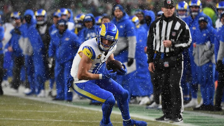 Jan 19, 2025; Philadelphia, Pennsylvania, USA; Los Angeles Rams wide receiver Cooper Kupp (10) catches a pass against the Philadelphia Eagles in the first half in a 2025 NFC divisional round game at Lincoln Financial Field. Mandatory Credit: Eric Hartline-Imagn Images Jan 19, 2025; Philadelphia, Pennsylvania, USA; Los Angeles Rams wide receiver Cooper Kupp (10) catches a pass against the Philadelphia Eagles in the first half in a 2025 NFC divisional round game at Lincoln Financial Field. Mandatory Credit: Eric Hartline-Imagn Images