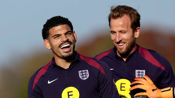Die Bayern-Gerüchte um Morgan Gibbs-White reißen nicht ab Die Bayern-Gerüchte um Morgan Gibbs-White reißen nicht ab