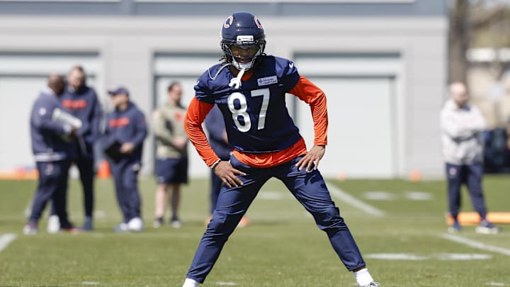 Chicago Bears wide receiver Luther Burden III warms up during the Rookie Minicamp at Halas Hall. 