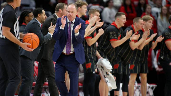 Wisconsin Badgers head coach Greg Gard.