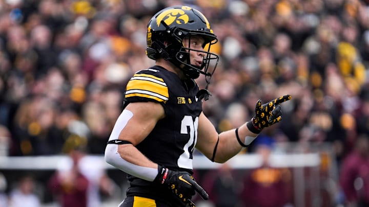 Iowa Hawkeyes wide receiver Kaden Wetjen (21) reacts after returning a punt for a touchdown against the Minnesota Golden Gophers Oct. 25, 2025 at Kinnick Stadium in Iowa City, Iowa. Iowa Hawkeyes wide receiver Kaden Wetjen (21) reacts after returning a punt for a touchdown against the Minnesota Golden Gophers Oct. 25, 2025 at Kinnick Stadium in Iowa City, Iowa.