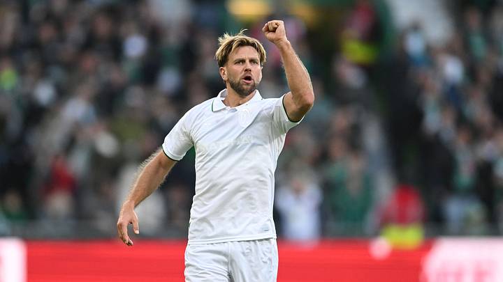 Jubelfaust: Niclas Füllkrug traf auch gegen den SC Paderborn Jubelfaust: Niclas Füllkrug traf auch gegen den SC Paderborn