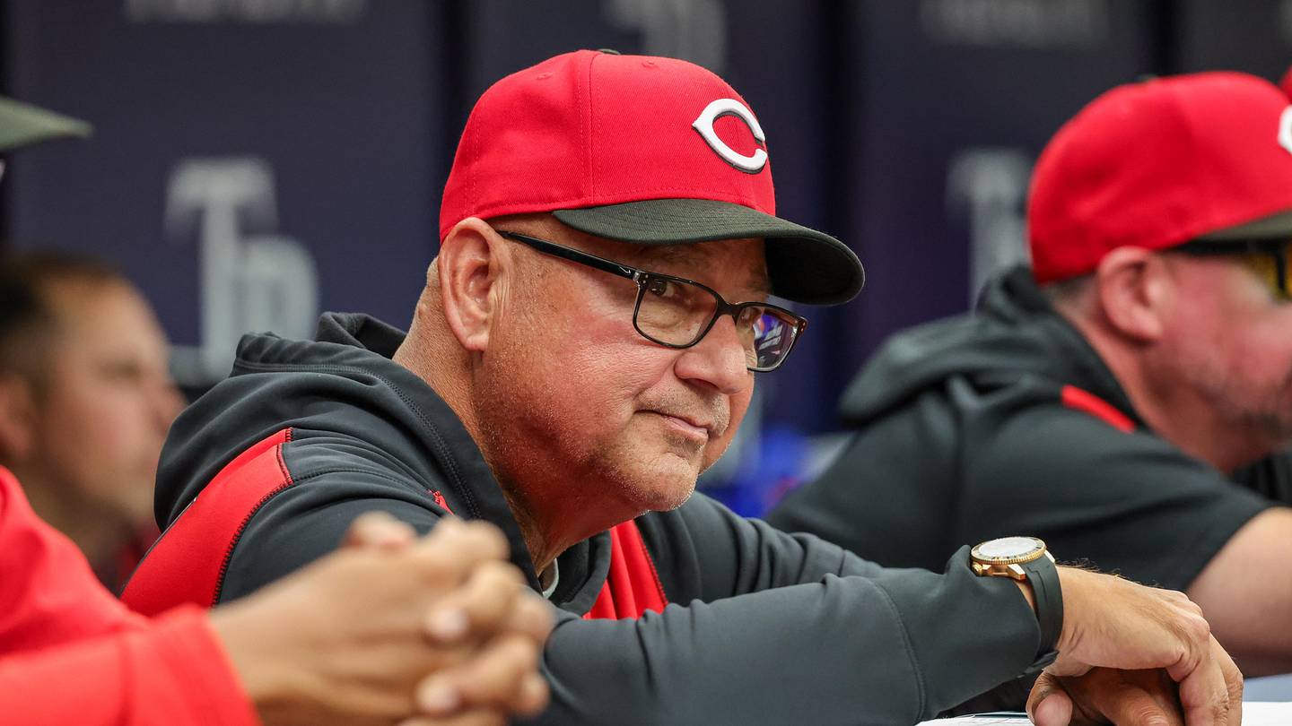 Rob Thomson, Alex Cora Firings Are a Reminder Reds Hit Jackpot With Terry Francona