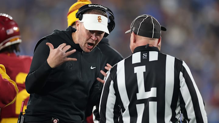 USC v UCLA