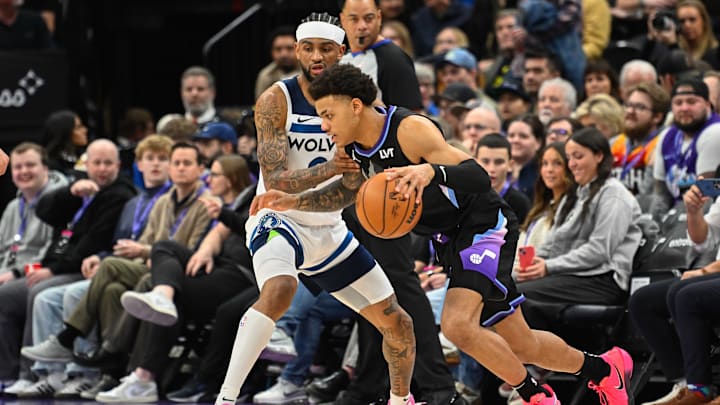 Minnesota Timberwolves v Utah Jazz