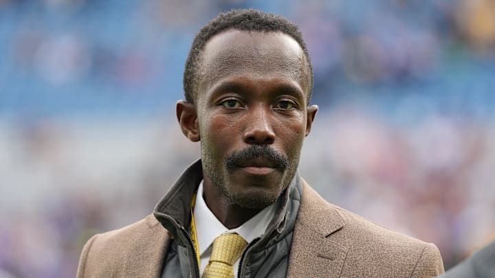 Sep 28, 2025; Dublin, Ireland; Minnesota Vikings general manager Kwesi Adofo-Mensah stands on the sidelines prior to a game against the Pittsburgh Steelers during an NFL International Series game at Croke Park. Sep 28, 2025; Dublin, Ireland; Minnesota Vikings general manager Kwesi Adofo-Mensah stands on the sidelines prior to a game against the Pittsburgh Steelers during an NFL International Series game at Croke Park.