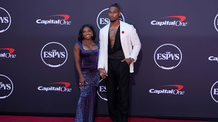 The Bears' power couple, Simone Biles and Jonathan Owens, will now be the Colts' power couple.