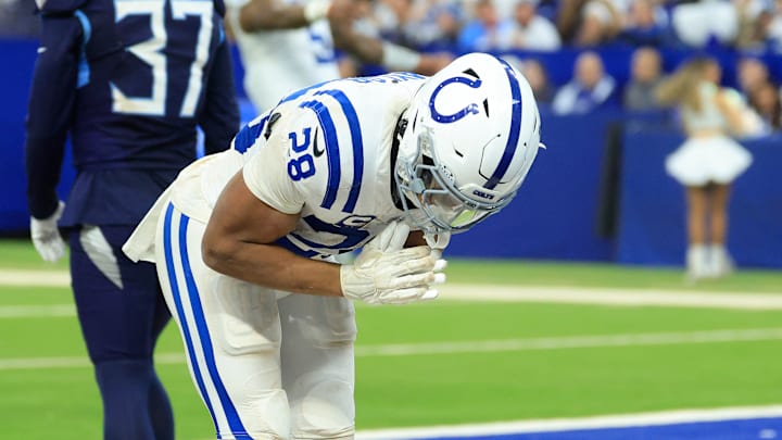 Tennessee Titans v Indianapolis Colts