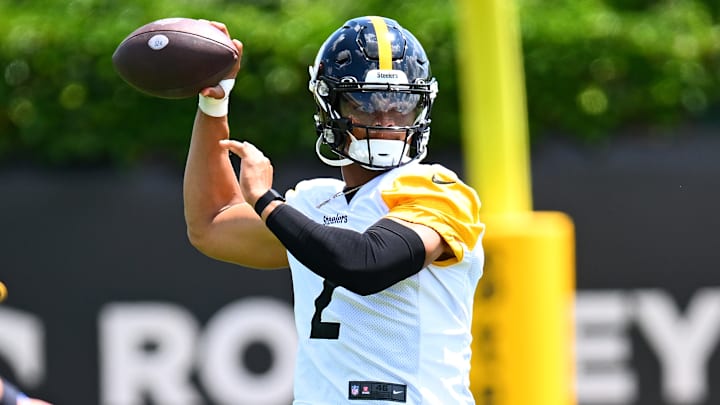 Pittsburgh Steelers Justin Fields