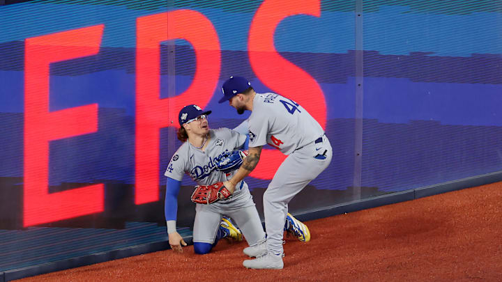 World Series - Los Angeles Dodgers v Toronto Blue Jays - Game Seven World Series - Los Angeles Dodgers v Toronto Blue Jays - Game Seven