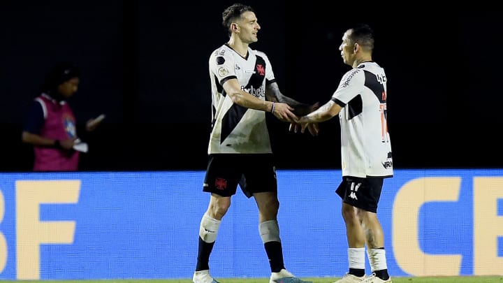 Cruzmaltino vem de vitória sobre o Grêmio.