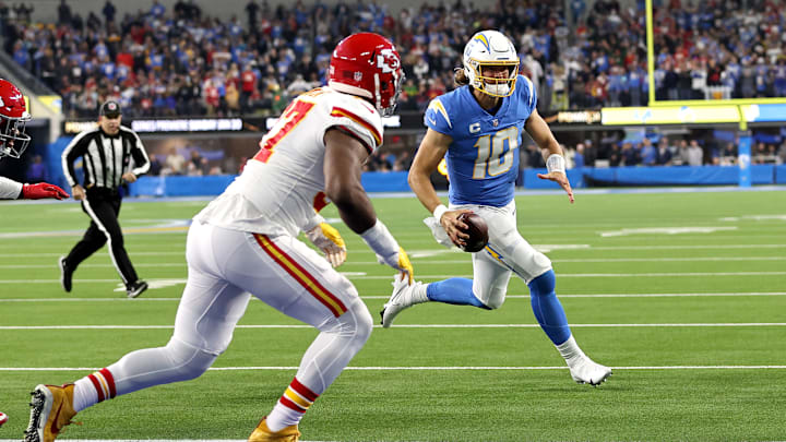 Kansas City Chiefs v Los Angeles Chargers