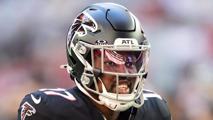 Atlanta Falcons linebacker Arnold Ebiketie Atlanta Falcons linebacker Arnold Ebiketie