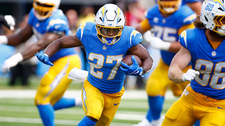 Las Vegas Raiders v Los Angeles Chargers