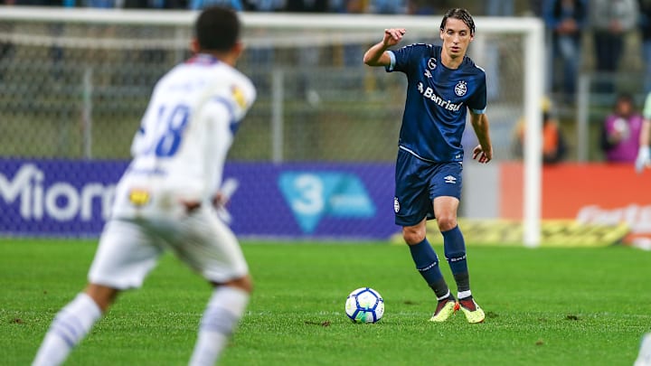 Cruzeiro e Grêmio são os maiores campeões da Copa do Brasil e agora se enfrentam na Série B