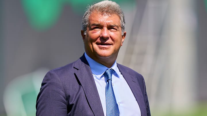 Joan Laporta annonce des premières difficultés.