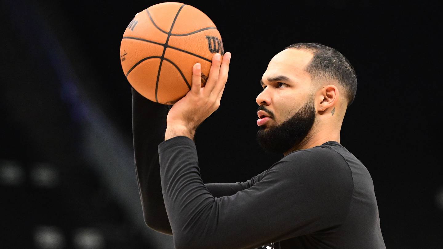 Philly trades former Auburn star Johni Broome to finalize LeBron James' new superteam