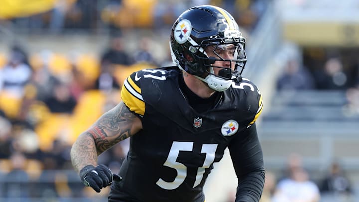 Nov 16, 2025; Pittsburgh, Pennsylvania, USA; Pittsburgh Steelers linebacker Nick Herbig (51) follows the play against the Cincinnati Bengals during the first half at Acrisure Stadium. Mandatory Credit: Charles LeClaire-Imagn Images
