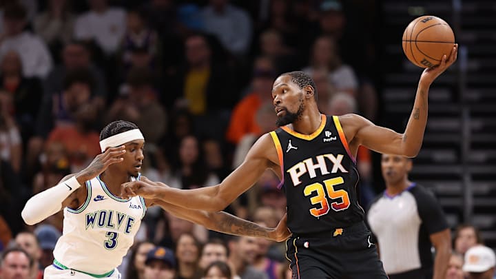 Minnesota Timberwolves v Phoenix Suns