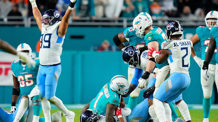 Tennessee Titans v Miami Dolphins