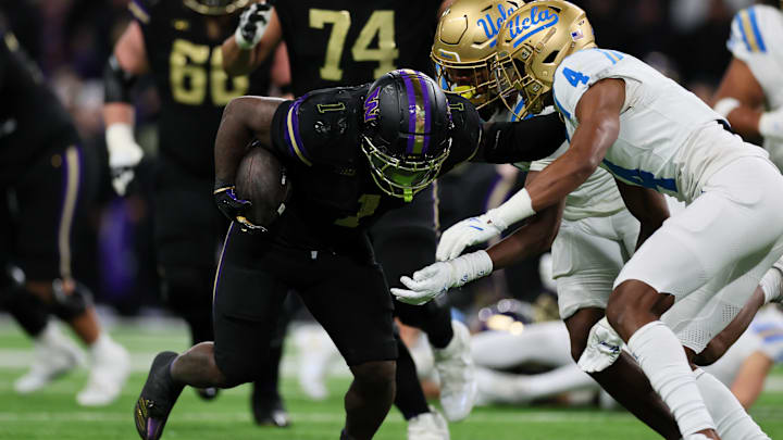 UCLA v Washington