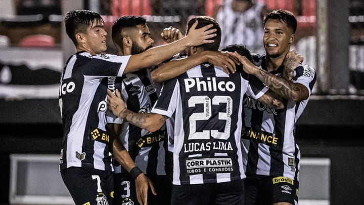 Lucas Lima balançou a rede pela primeira vez desde que voltou ao Santos